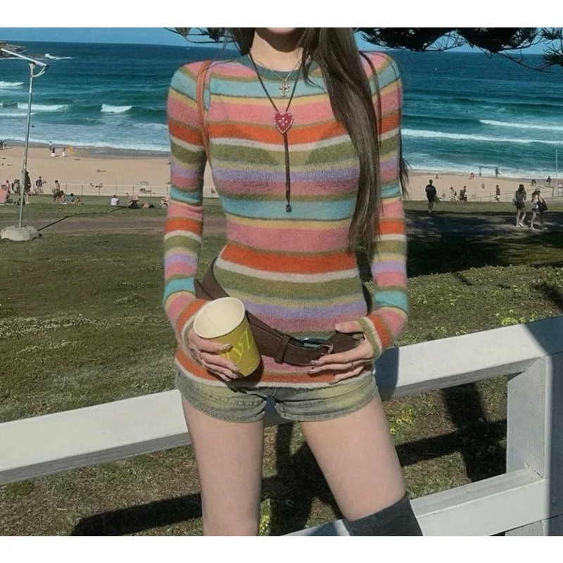 새로운 가을 겨울 이너핏 슬림핏 배색 스트라이프 니트 스웨터 여성용 상의