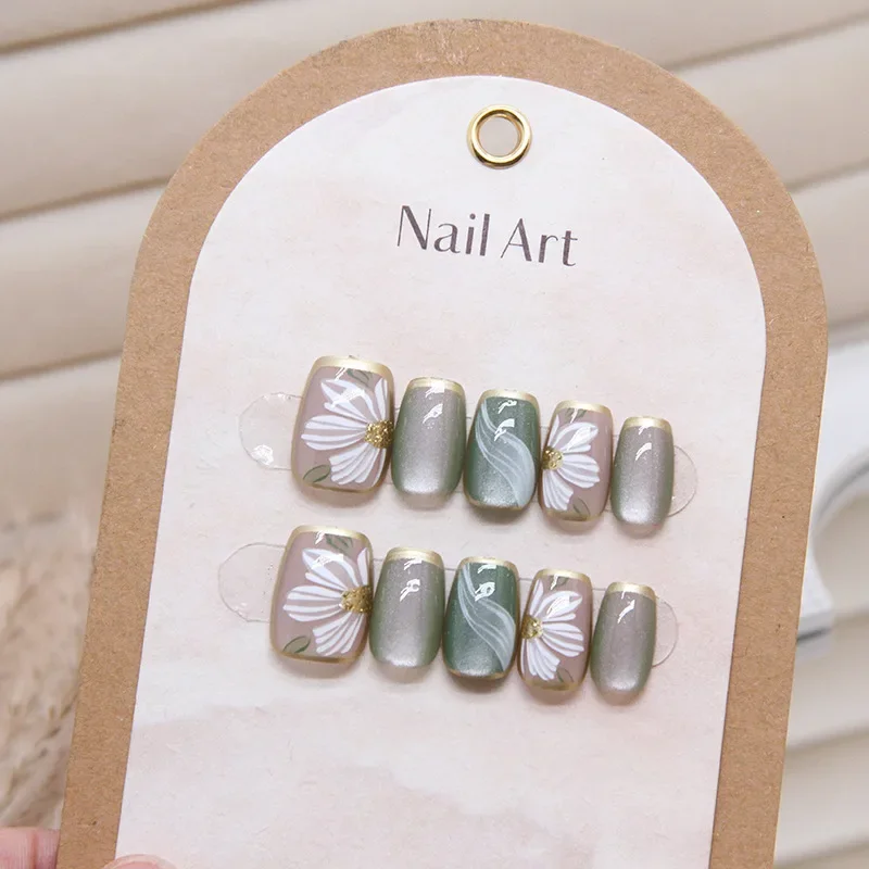 

10pcs Cat Eye Flower Short Removable Korean Nails Press on Acrylic False Nails Girl Coffin Manicure Set Short Fake Finger Nails