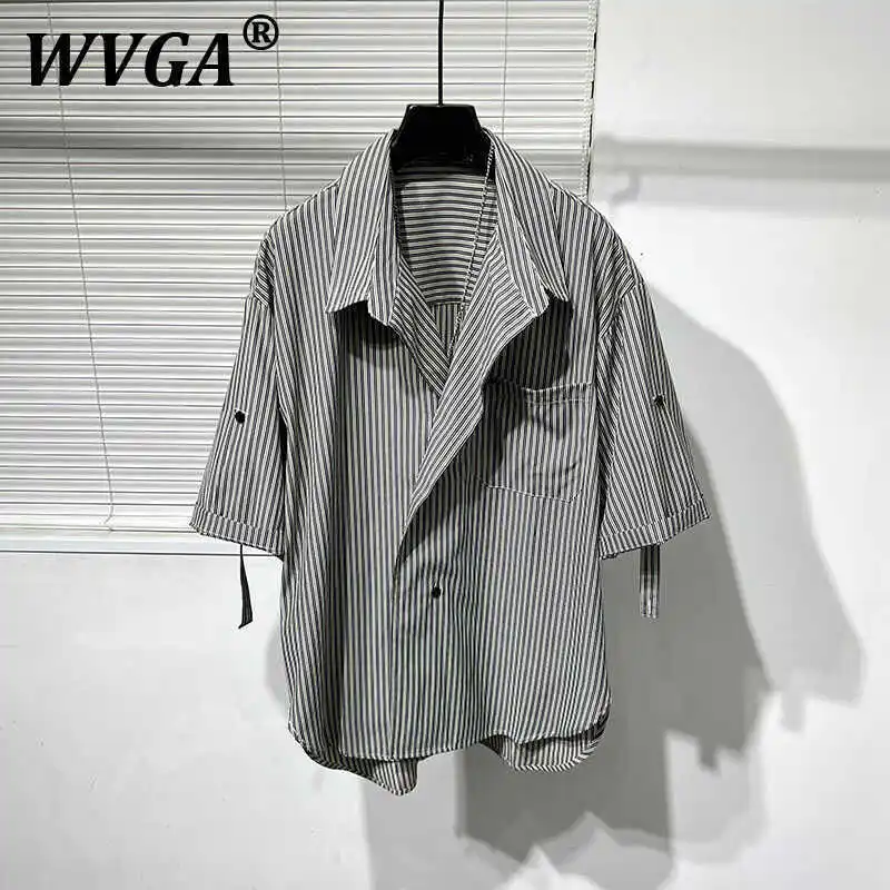 

WVGA Летняя новая мужская техническая одежда Нишевый модный дизайн Полосатые короткие рубашки Нерегулярный отложной воротник Свободная шикарная повседневная рубашка W7728