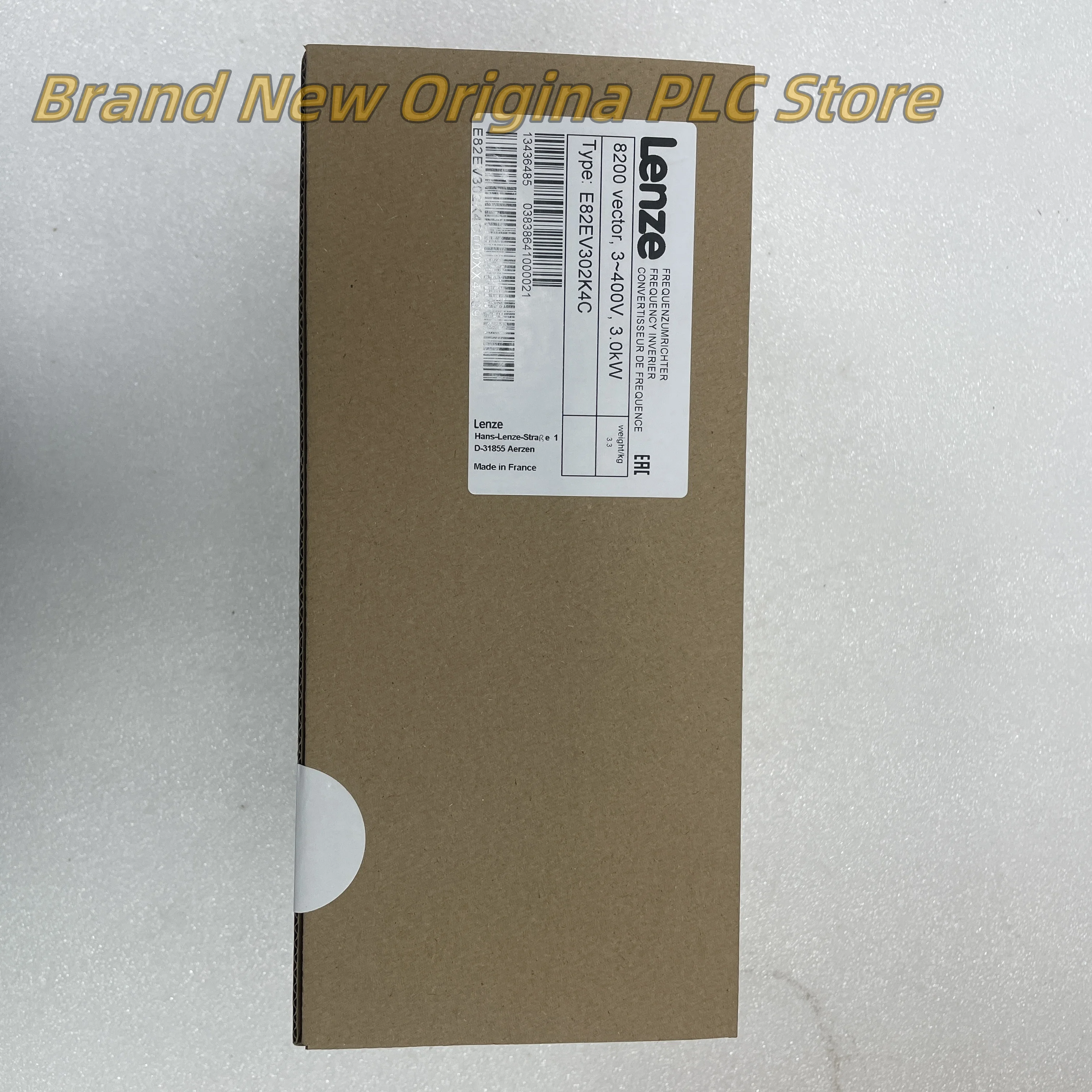 

New E82EV302K4C E82EV302K4C200 Frequency converter E82EV302K4C040 in box