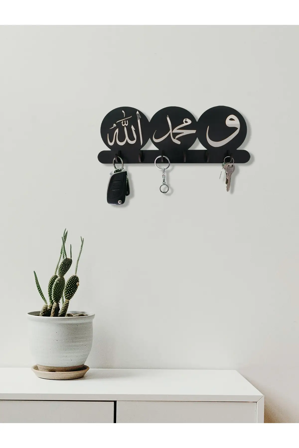 

DOLBOVI decorative key hanger keychain with hanger mirrored plexi written Allah muhammad Vav religious keychain