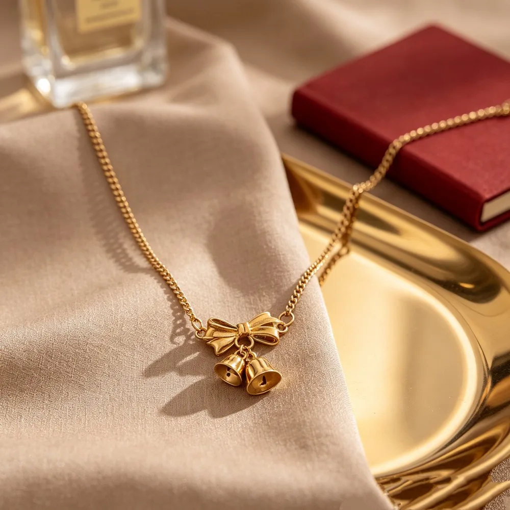 Runaway Princess Bow Lily Titanium Steel Necklace, Fade-resistant Clavicle Chain for Women