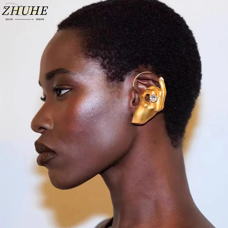 

Chic Gold Hand Ear Cuff, Luxury Jewelry Accessories for Women, Exquisite Ear Clip for Evening Parties