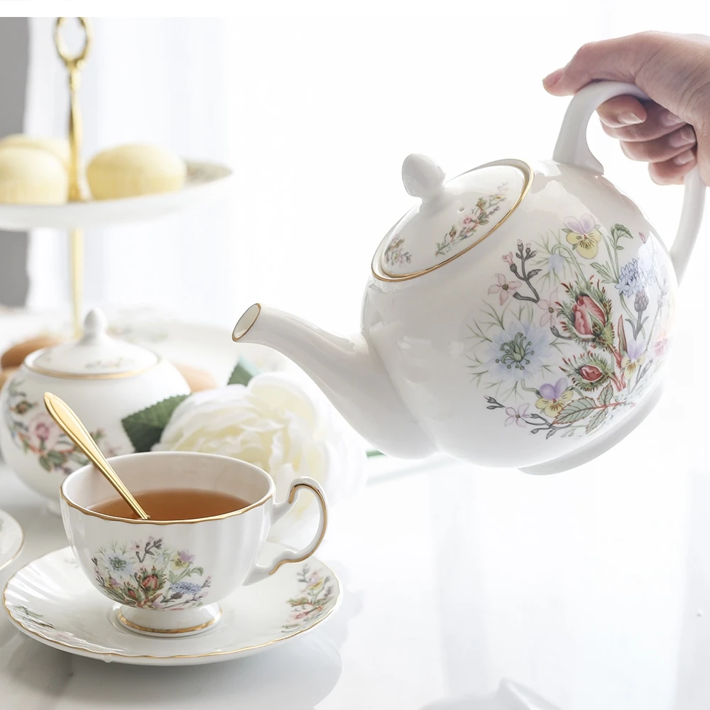 European-style high-end teapot set living room double-layer fruit plate coffee mugs cup saucer sugar jar bone china milk