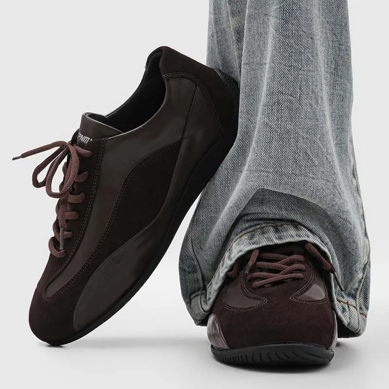 Lightweight Soft Soled Casual Men Shoes Spliced Comfortable Soft Commuting Shoes Retro Hiking Jogging Shoes