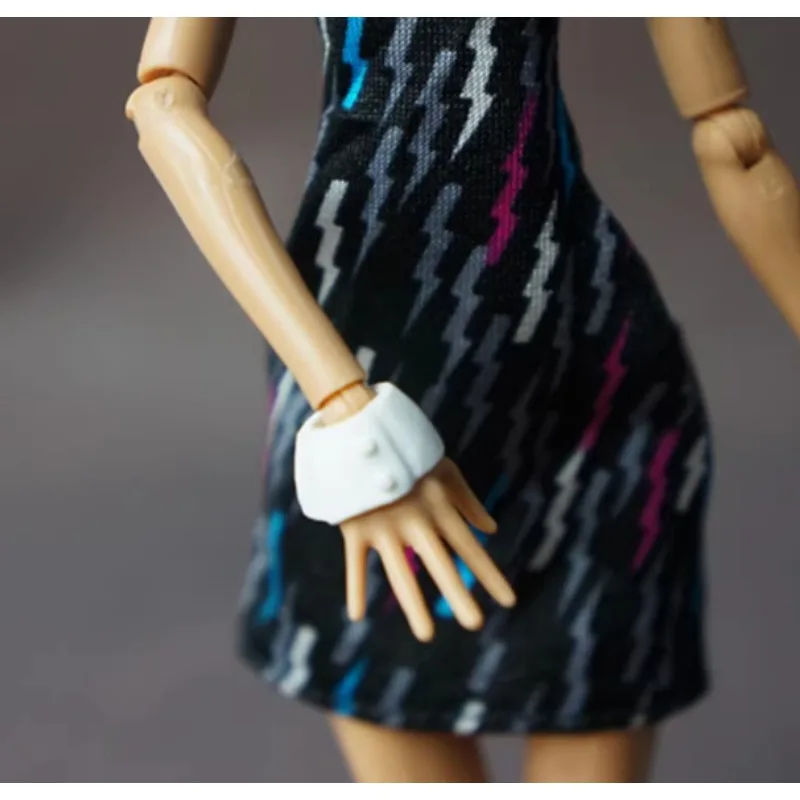 LX988 Beautiful designed styles of hat earrings sunglasses for your Monster H dolls accessories