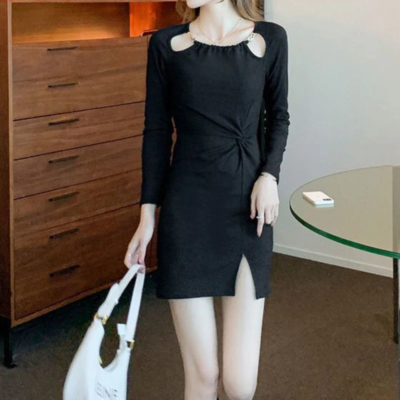 Spring and Summer 2023 Slim Medium Length Slim Design Hollow Waist Twist Slim Split Autumn Dress