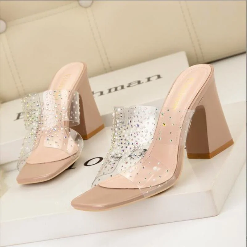 

2022 Fashion PVC Transparent Rhinestones Women Pumps Sexy Clear Perspex Crystal Thick Heel Slippers Shallow Peep Toe Sandals