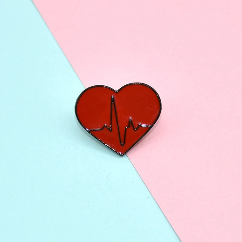 Pin de esmalte de medicina divertido para hombres y mujeres, insignia de metal, broche de solapa de ropa punk, cardiograma de amor rojo de dibujos animados, regalo para niños