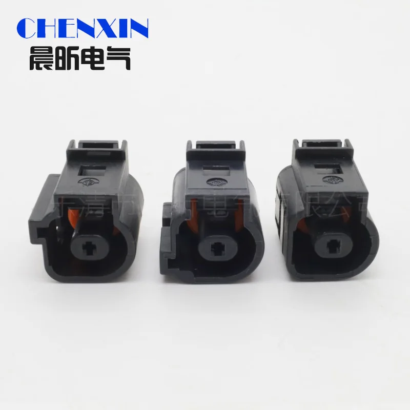 1 Pin Oil Pressure Sensor Connector Plug Horn Socket 1J0973081 1J0973701 1J0973701A 1J0 973 081 For VW Audi Jetta Golf Passat