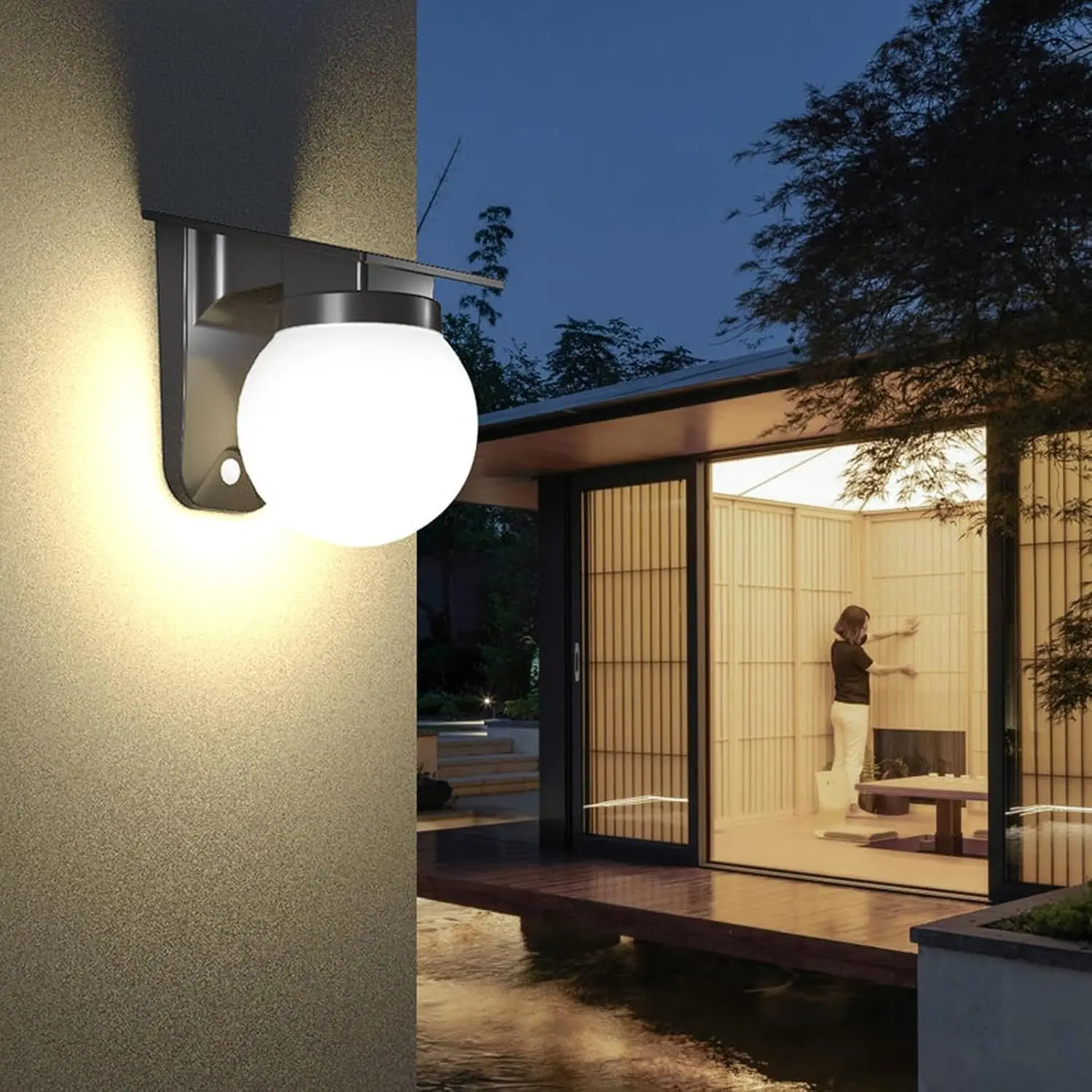 Solar Sphere Wall Lights Outdoor IP65 Waterproof Round Ball Garden Lights for Fence Patio Yard Atmosphere Pathway Decoration view 4