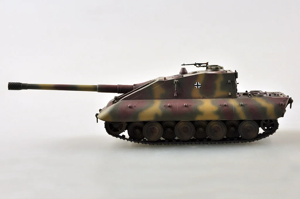 Easymodel 35122 1/72 Scale German E-100 E100 Tank Destroyer Assembled Finished Military Model Static Plastic Collection or Gift