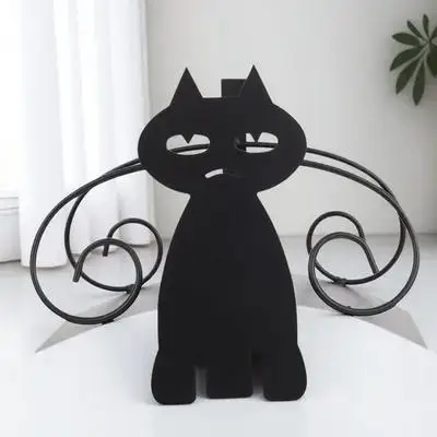 

Decorative Watering Hose Rack Iron Garden Hose Holder Wall Mounted Storage Shelf for Yard Garden Tool Organization