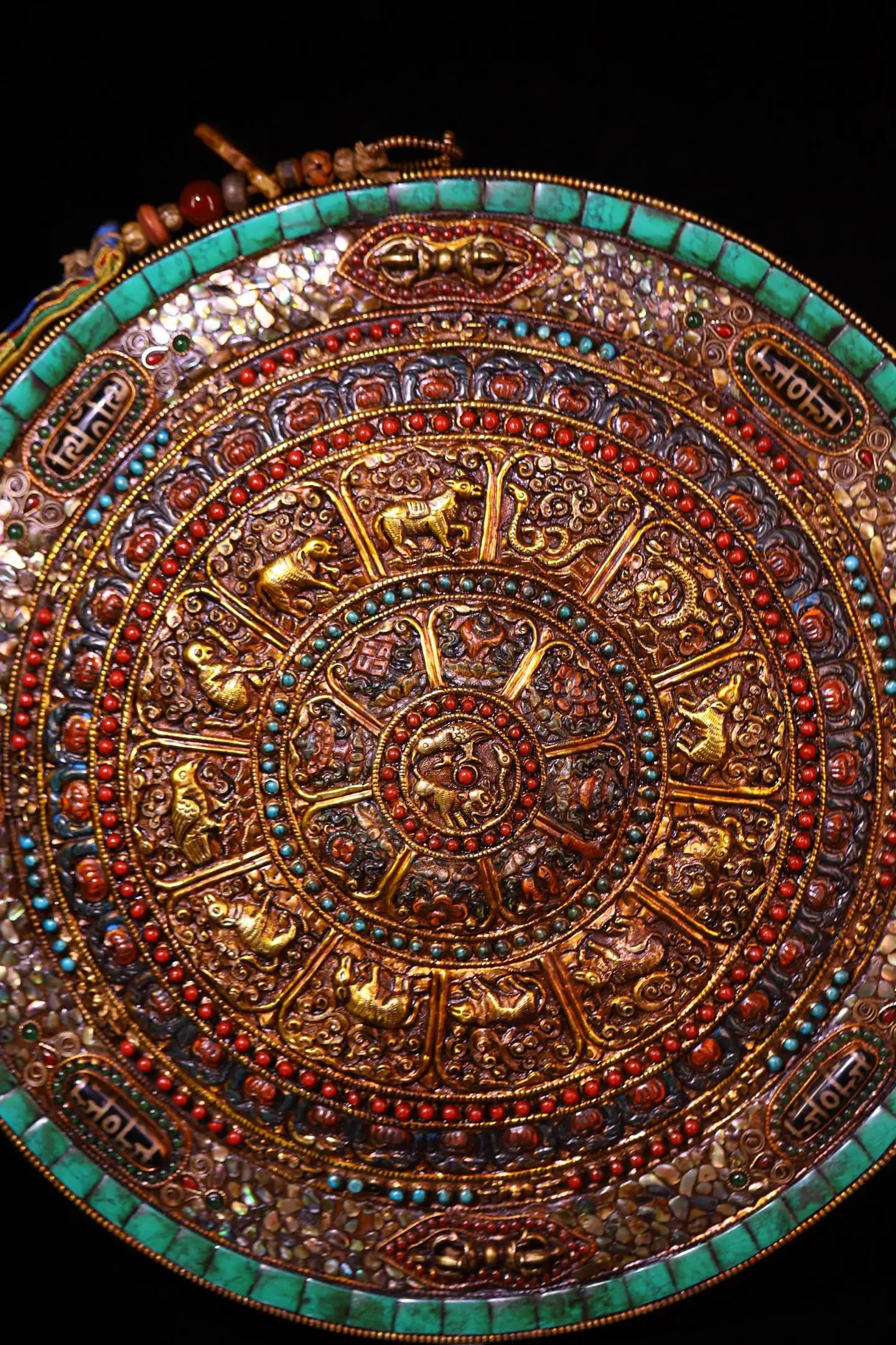Old Tibetan silver Gilded Mosaic Gem gZi Beads 12 Zodiac Patterns Lucky Eight Treasures Tangka hanging panel Worship Hall