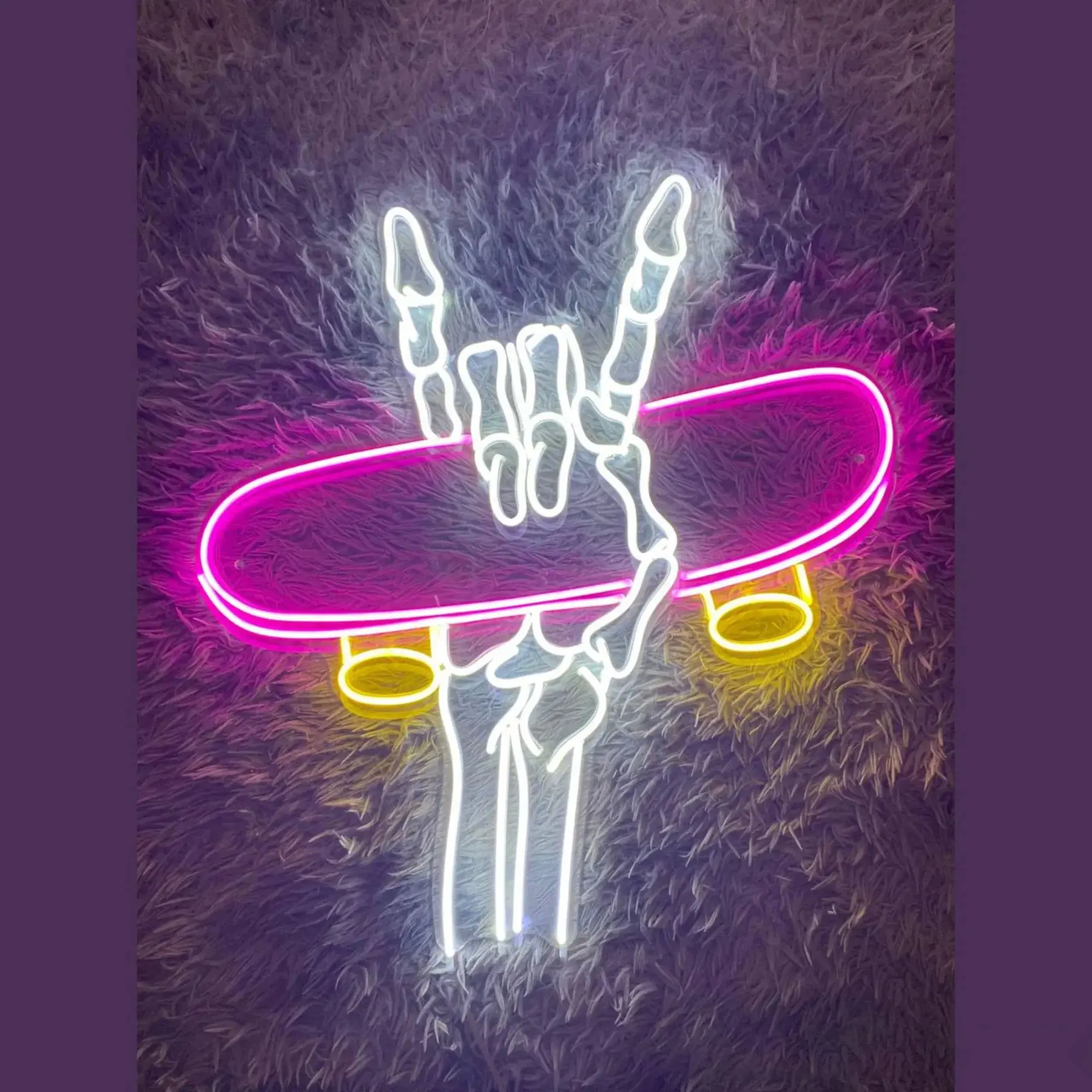 

Skeleton Hand Skateboard Neon Sign Cool Wall Hanging for Game Room Custom Bar Club Neon