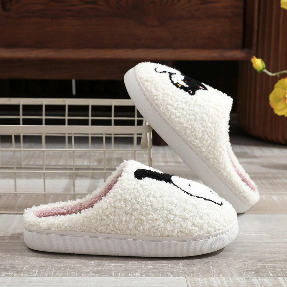 Plush Cow Cat Slippers Cute House Slippers Non-Slip Kawaii Furry Slippers Comfortable Fluffy Pet Cat Slippers for Autumn Winter