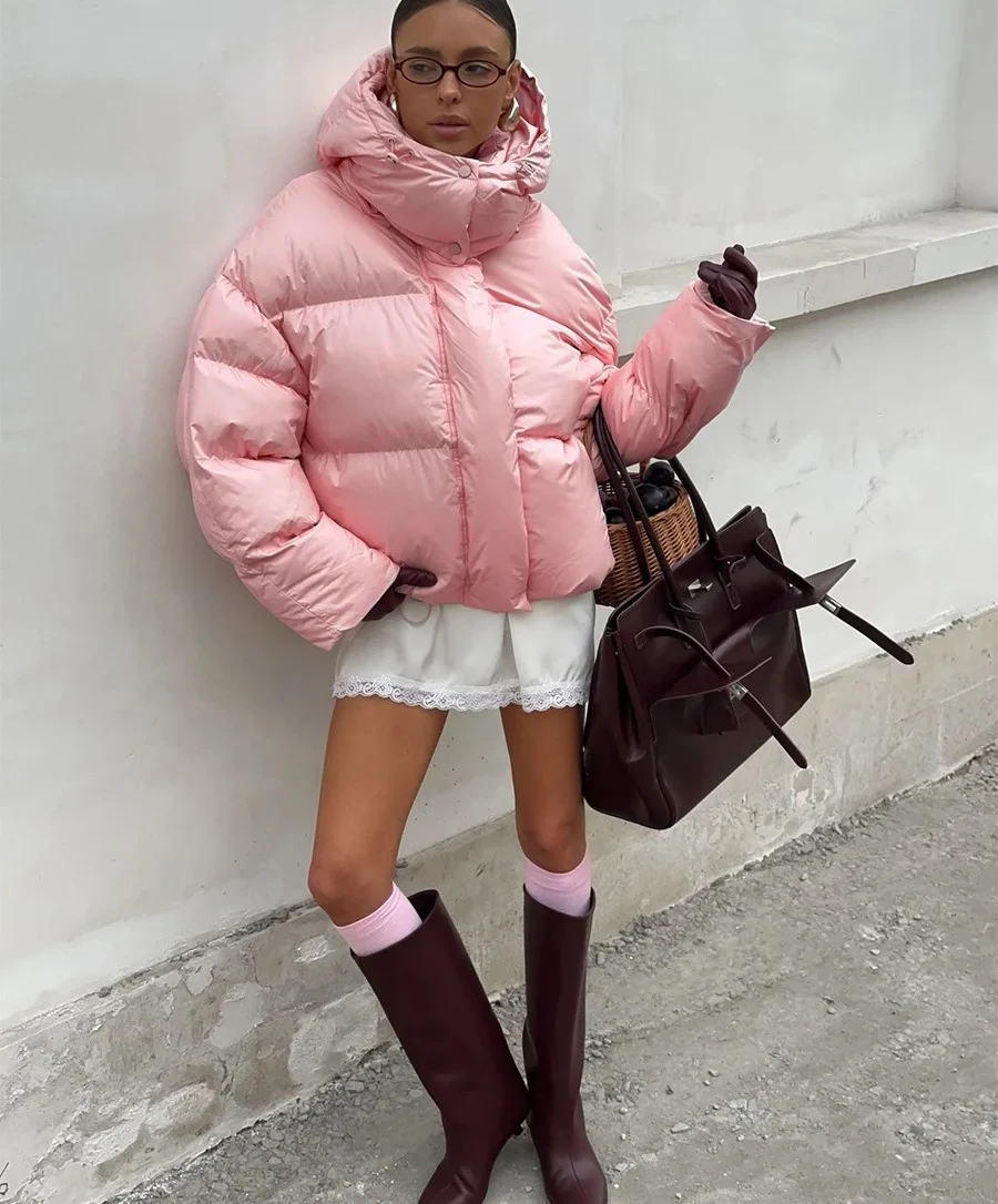 เสื้อแจ็คเก็ตผ้าฝ้ายบุหนาแบบมีฮู้ดสำหรับผู้หญิง เสื้อโค้ททรงขนมปัง อุ่นสบายสำหรับใส่เป็นเสื้อนอก