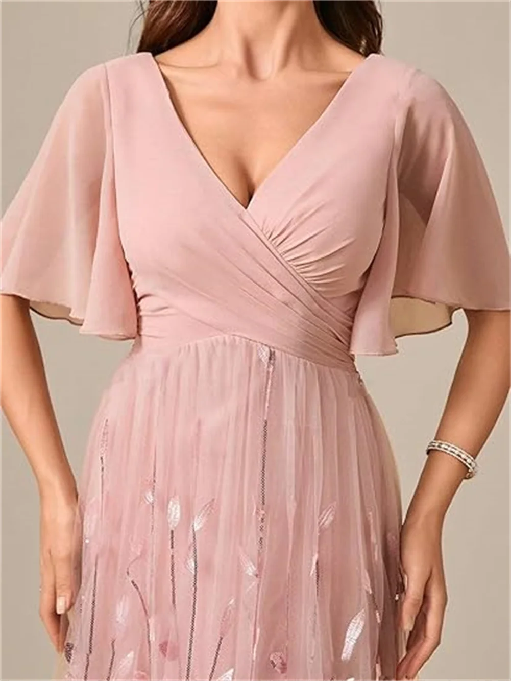 فستان أم العروس مخصص برقبة على شكل V شيفون ترتر وأكمام مكشكشة فستان سهرة رسمي بخصر إمبراطوري فستان زفاف الضيوف