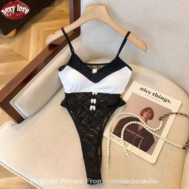 

Sexy Women's Jumpsuit, Pure Desire, Sweet Hollow Bow, Contrasting Color Lace Suspender Jumpsuit, Sexy Tight Fitting Base Coat