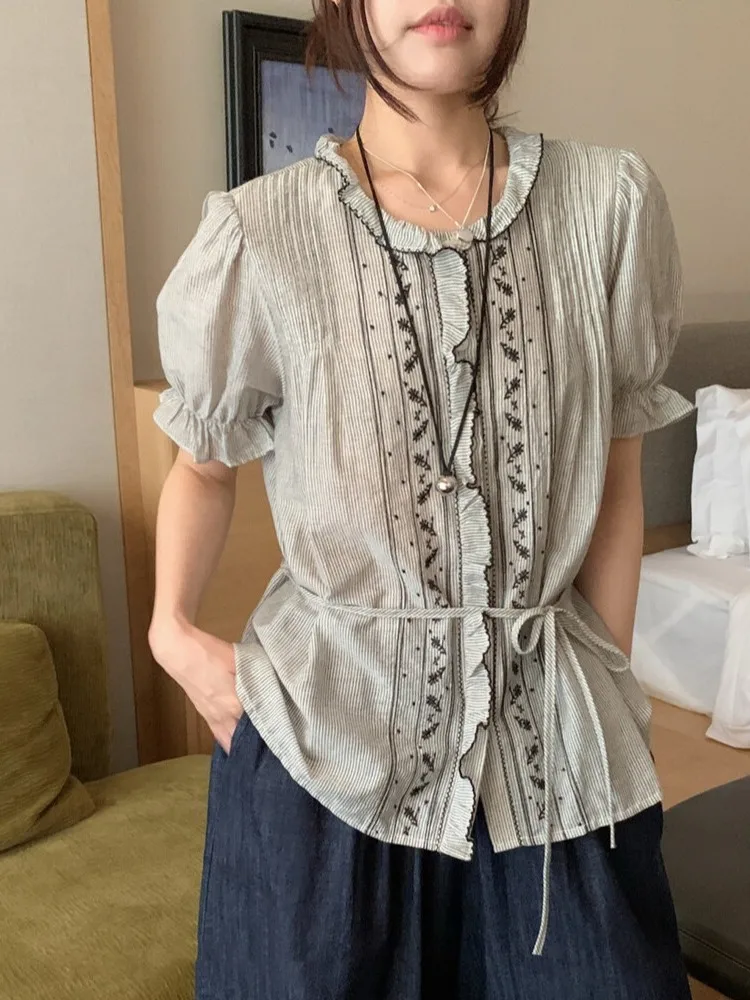 

Korean Sle Embroidered Striped Ruffle Collar Women's irt Summer Anti-Aging Cute Bubble Sve Top with Belt Faionable