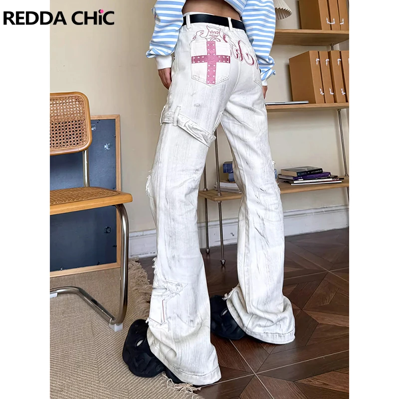 

REDDACHiC пыльно-белые расклешенные джинсы для женщин, свободный крой, брюки со звездами и карманами, брюки Y2k, винтажная альтернативная одежда