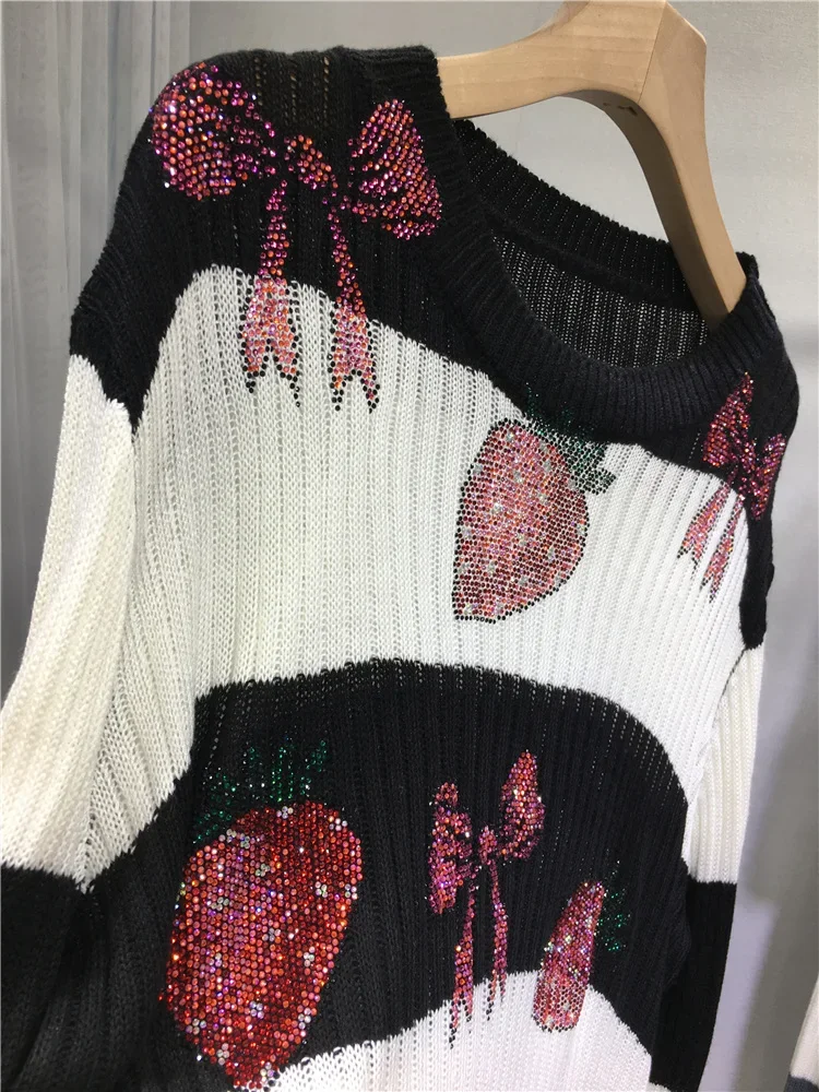 Cute Strawberry Hot Drilling Stripes Women Sweaters All-match Autumn Winter O-neck Pullover Top Long Sleeve Knitted Shirts