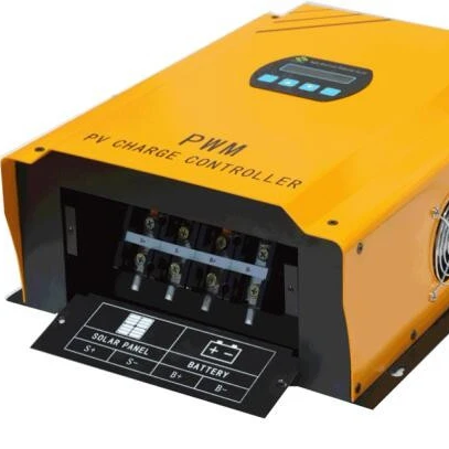 100A 150A 240V PWM Solar Controller Price for Solar Power System Use