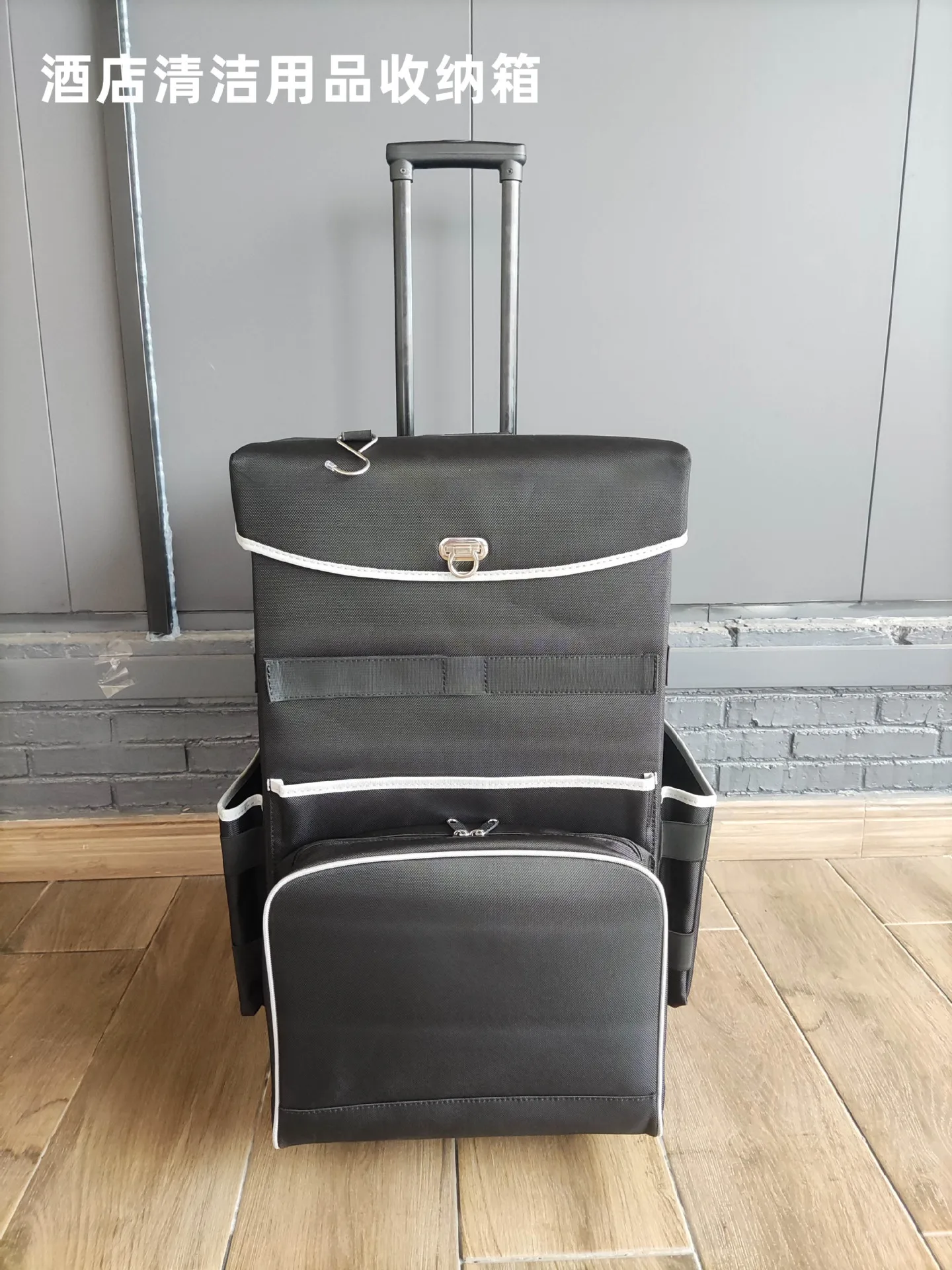 맞춤형 다기능 트롤리 청소 도구 카트 호텔 객실 호텔 자산 특수 청소 카트