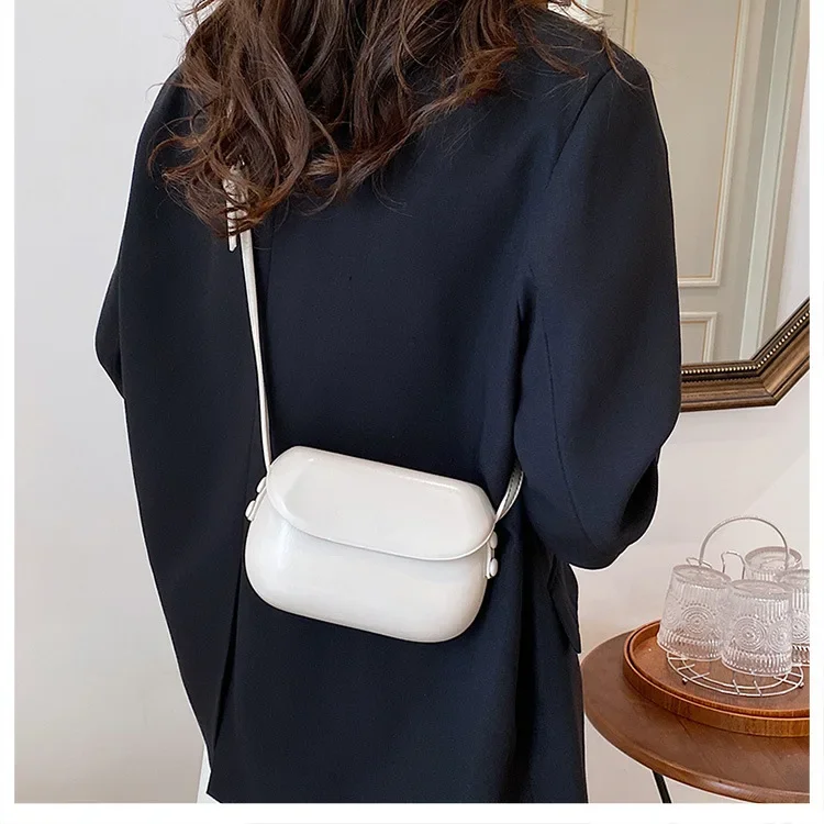 

Chic Classic Leather Crossbody Bag for Ladies Messenger Shoulder Bag By Luxury Brand Famous Designer Women Handbag