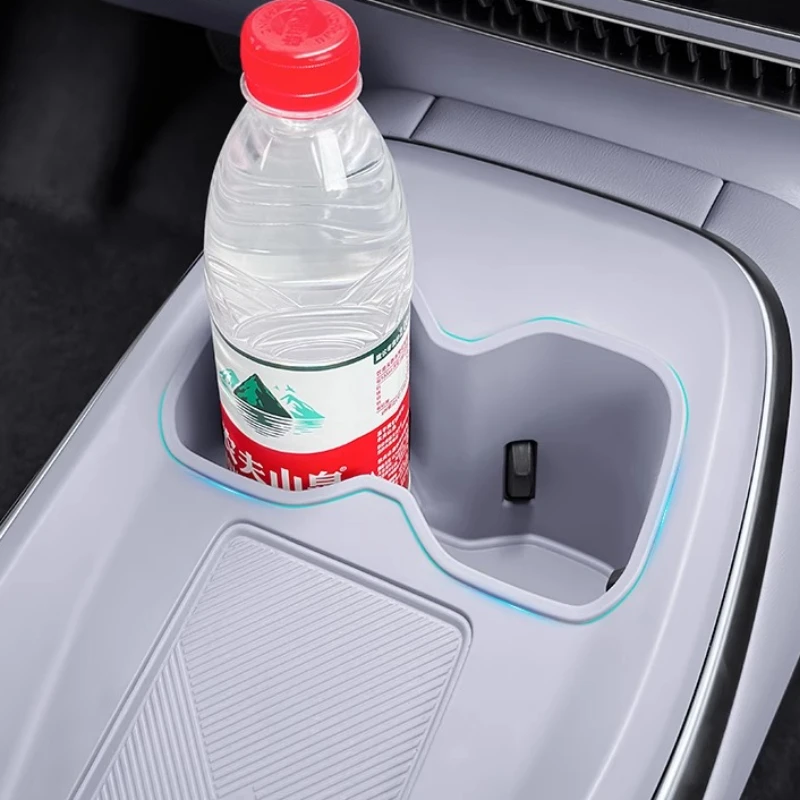 

Для Xpeng Xiaopeng MONA M03 автомобильный держатель для чашки, силиконовая накладка для чашки с водой, беспроводная силиконовая накладка для заполнения, аксессуары для салона автомобиля