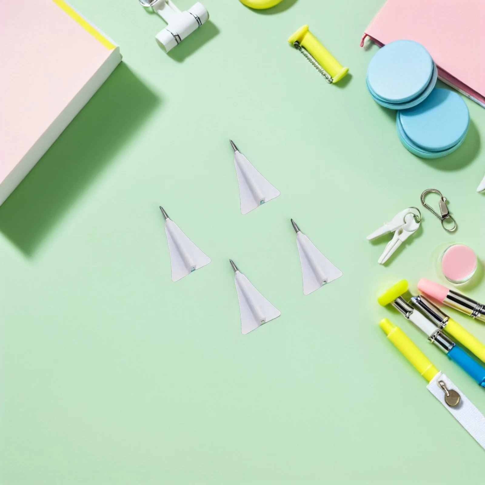 18Pcs Reusable Airplane Pushpins Easy Installation for Cork Board Classroom Office Bulletin Board Decorations