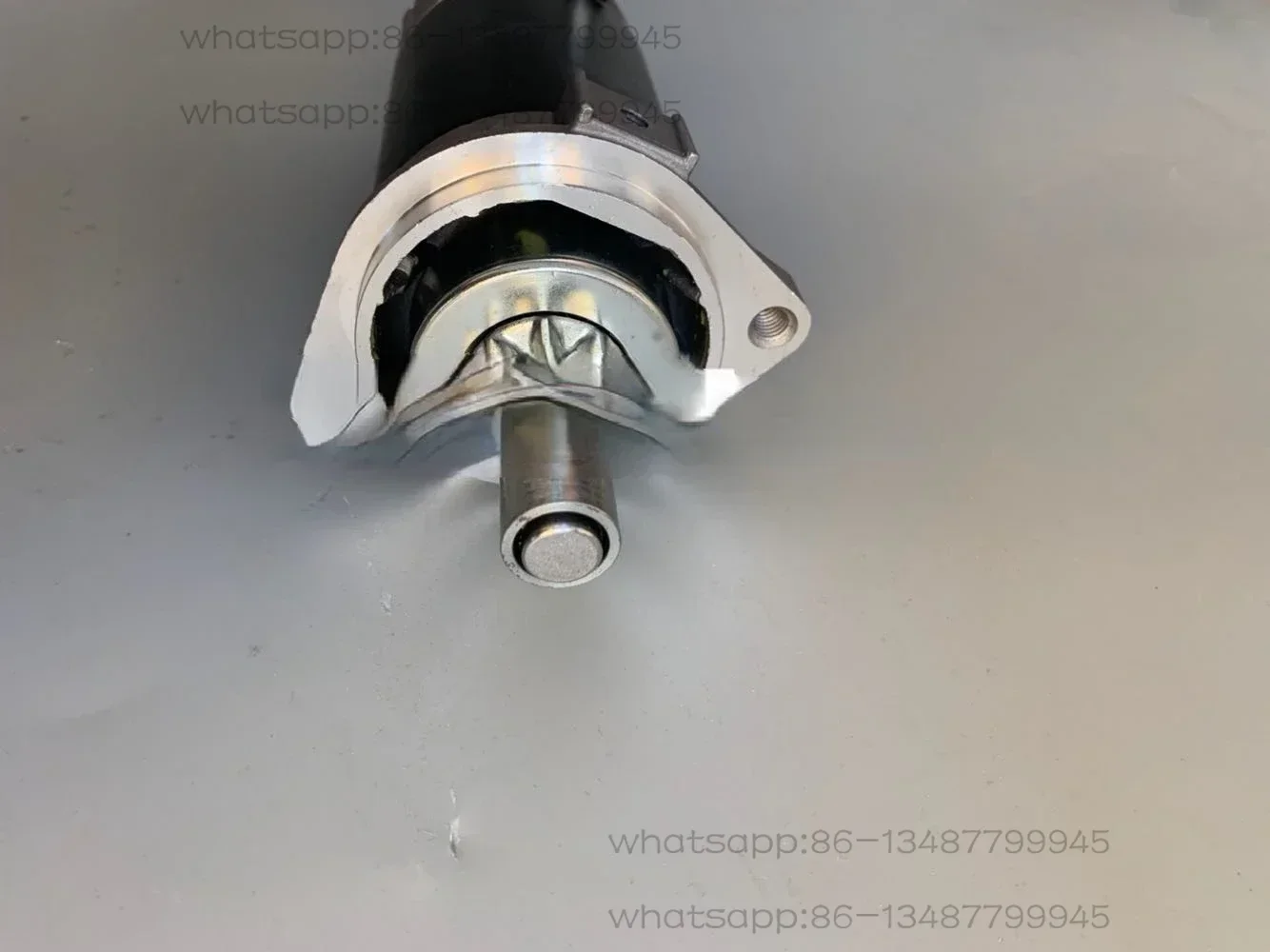 Dongfa 4-stroke 15/20 HP 2-stroke 40-horse outboard engine hang-up engine propeller start motor.