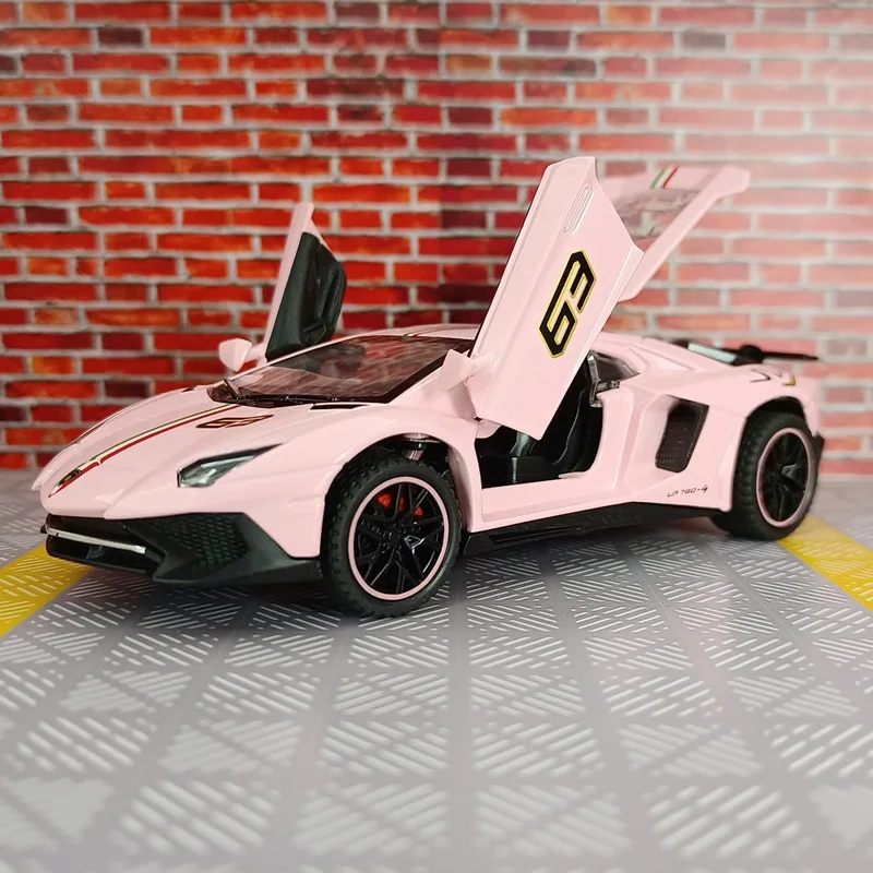 

1:32 scale diecast LP780 4 racing car premium alloy body built in pull back sound and light collectible toy for daily play