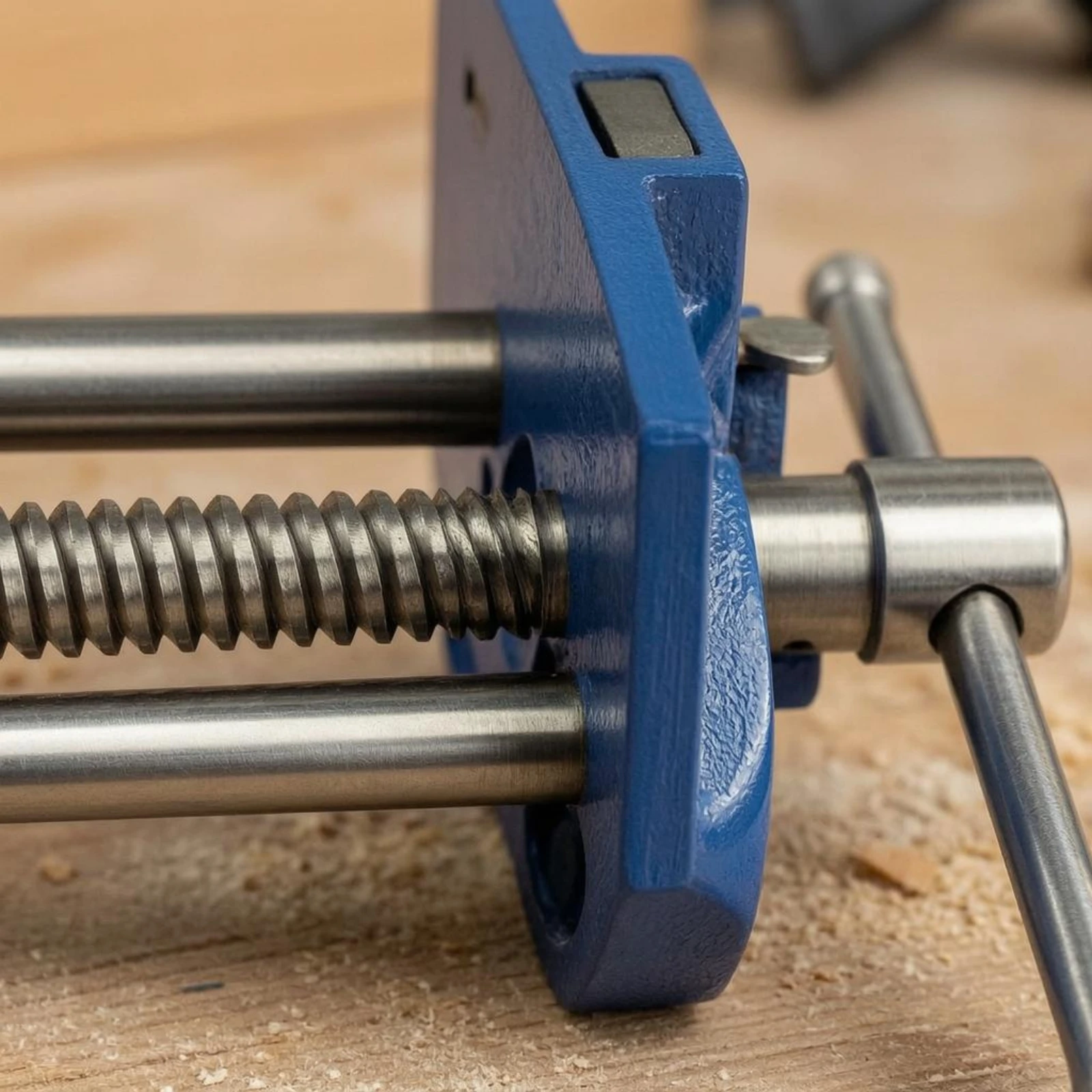 Woodworking Bench Clamp Mountable Workbench Vise Wood Bench Vise Sturdy Workholding Tool Strong Clamping Power
