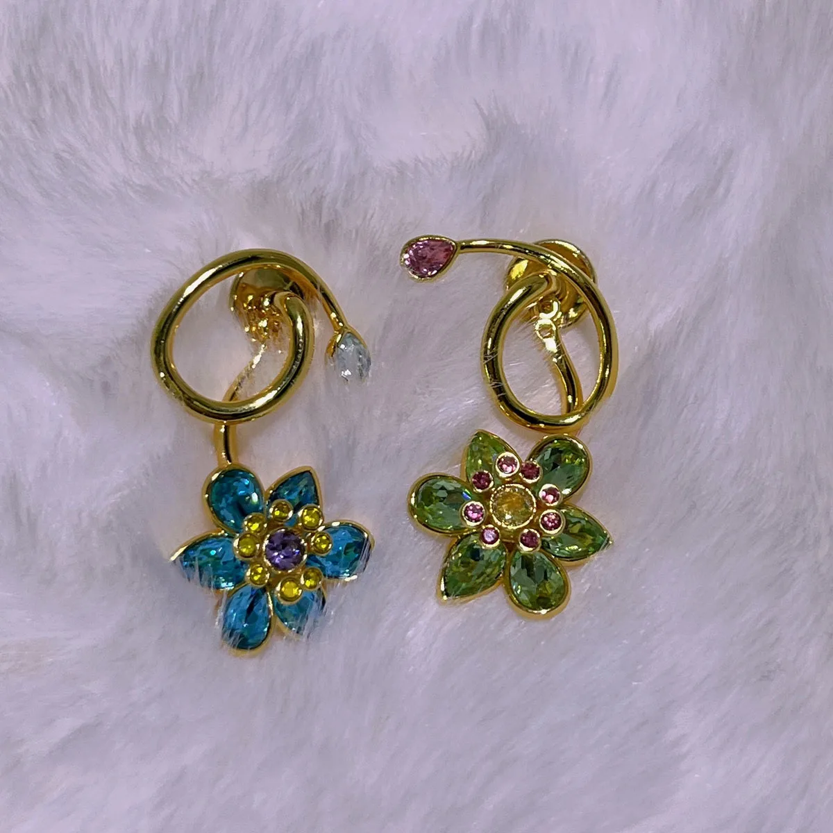 NONE 2025 neue Farbe Große Blume Original Schmuck Sets Boutique Kristall Unregelmäßige Ohrring Halskette Ring Armband Hochzeit Geschenk für Frauen 8