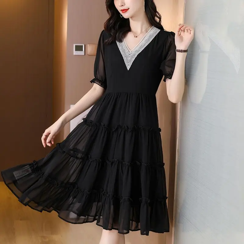 Black Slim Chiffon Dress Summer New Large Women's Dress Waistband Temperament Slim Fit V-Neck Pleated Commuting Korean Version