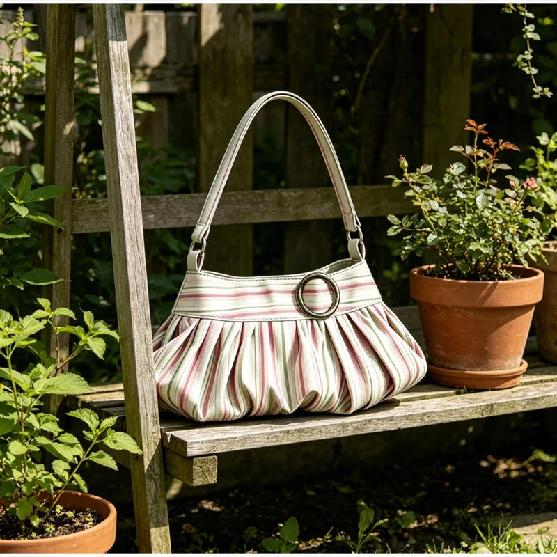 Koreanische Polka-Dot Plissierte Stern-Streifen Hobo Unterarm-Schultertasche, Süße Niedliche Damenhandtasche, Leichte Stoff-Freizeittasche für Frauen – Detail 10