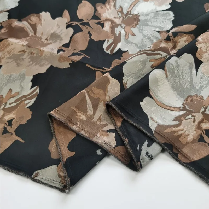 Gaun jacquard yang diwarnai dengan benang yang elegan, jaket ramah kulit, brokat, fashion anti-kerut