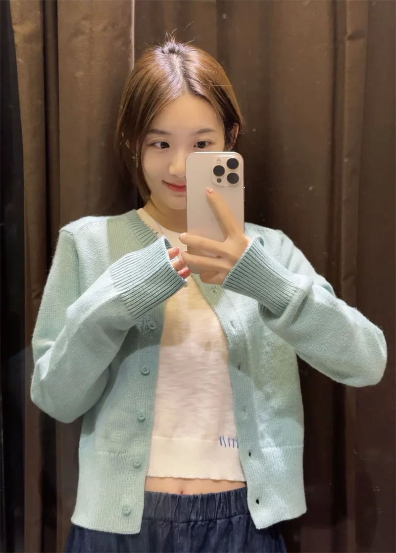 المرأة سترة مشغولة من الصوف 2025 قصيرة عادي غرزة الصلبة واحدة الصدر سترة الخريف مريحة بلوزة غير رسمية في الهواء الطلق
