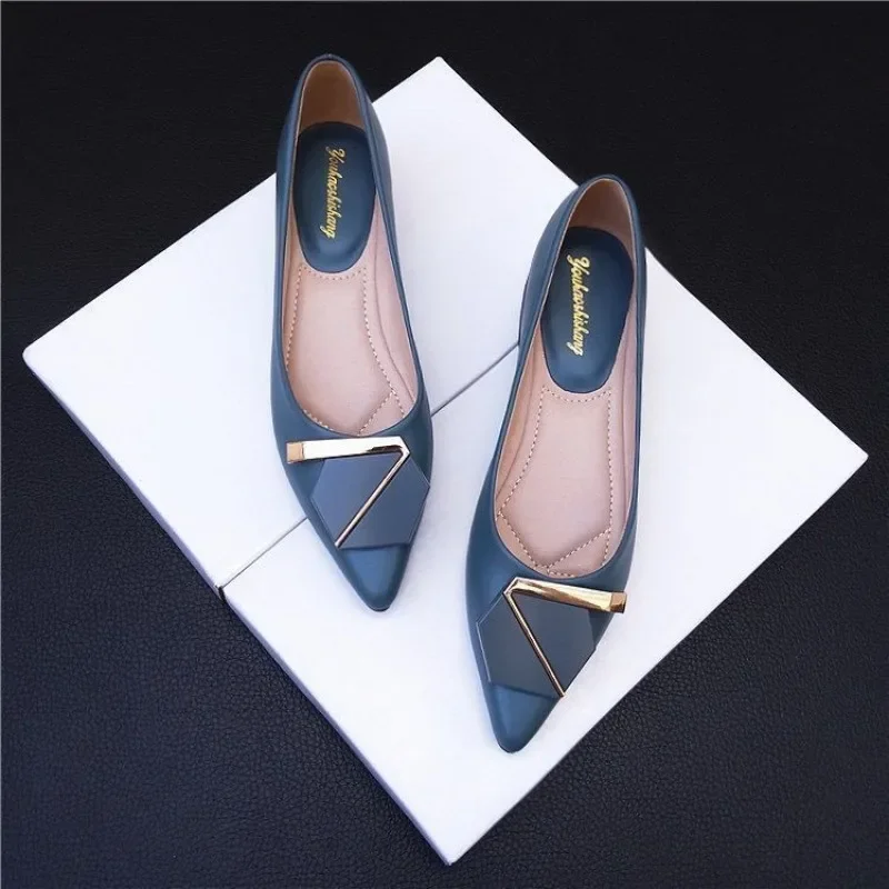 Popular Ladies Footwear Comfortable Women's Flat Shoes Korean Style Stylish Vacation E Luxury Brand Summer 2025 Lastest a Spring