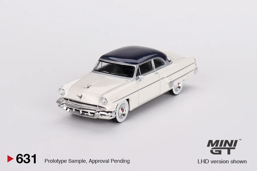 MINIGT 1/64 631 Lincoln Capri 1954 Arctic White / Atlantic Blue LHD Diecast Automotive Model Ornaments Toys Gift Decorations