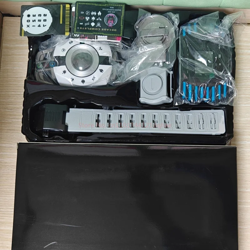 Figurka CSM Ultimate Riding God, produkcja krajowa, Haidong Ultimate Form, Kamen Rider Emperor, kolekcjonerska linia główna.