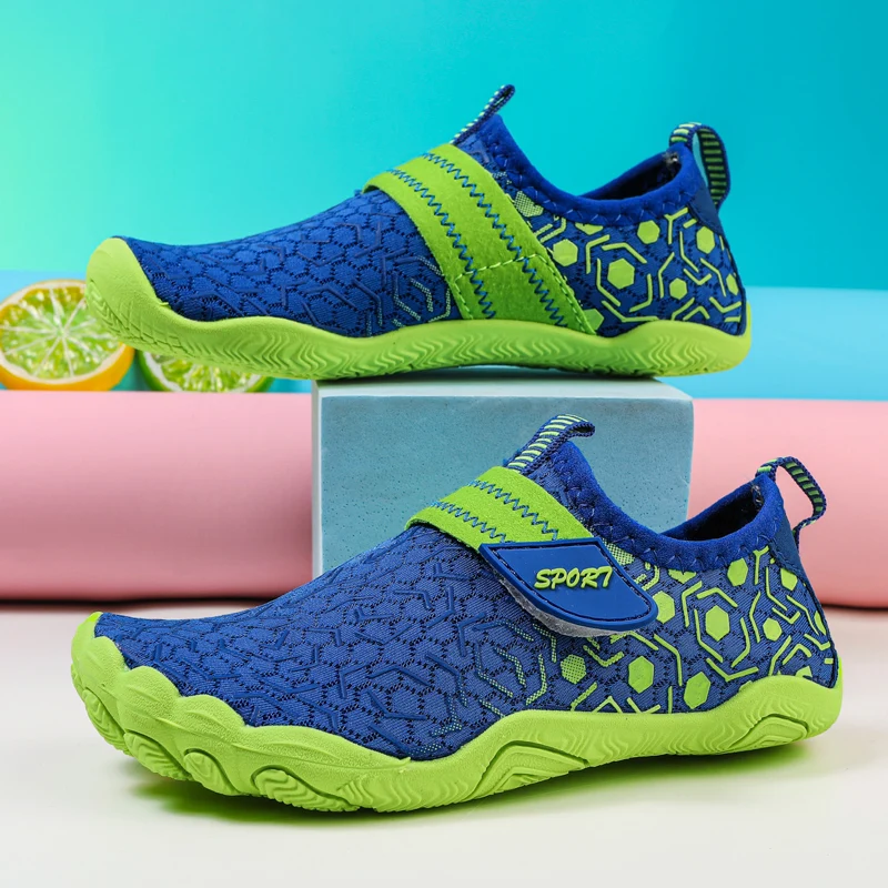 

Children Beach Aqua Shoes Boy Girl Barefoot Water Shoes Quick-Dry Drainage Diving Swim Sandals Kids Fishing Surf Wading Sneakers
