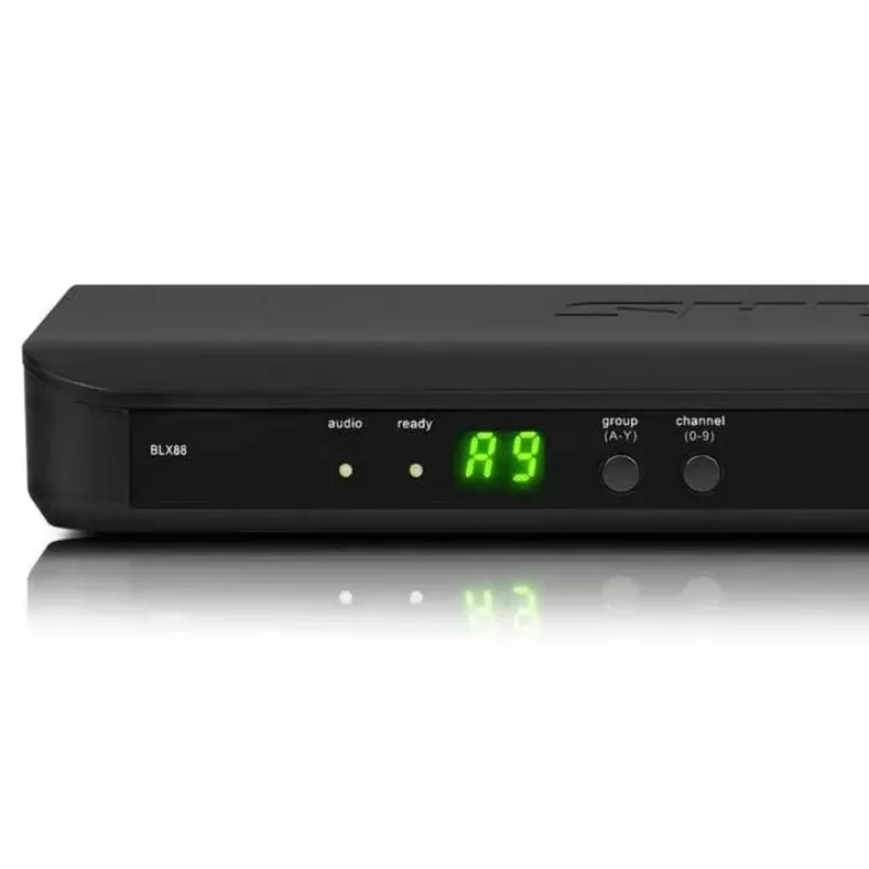 

High Quality BLX288 Dual Channel Wireless Microphone Dual Handheld Wireless PG58 Microphone Digital Vocal System YHS BLX288