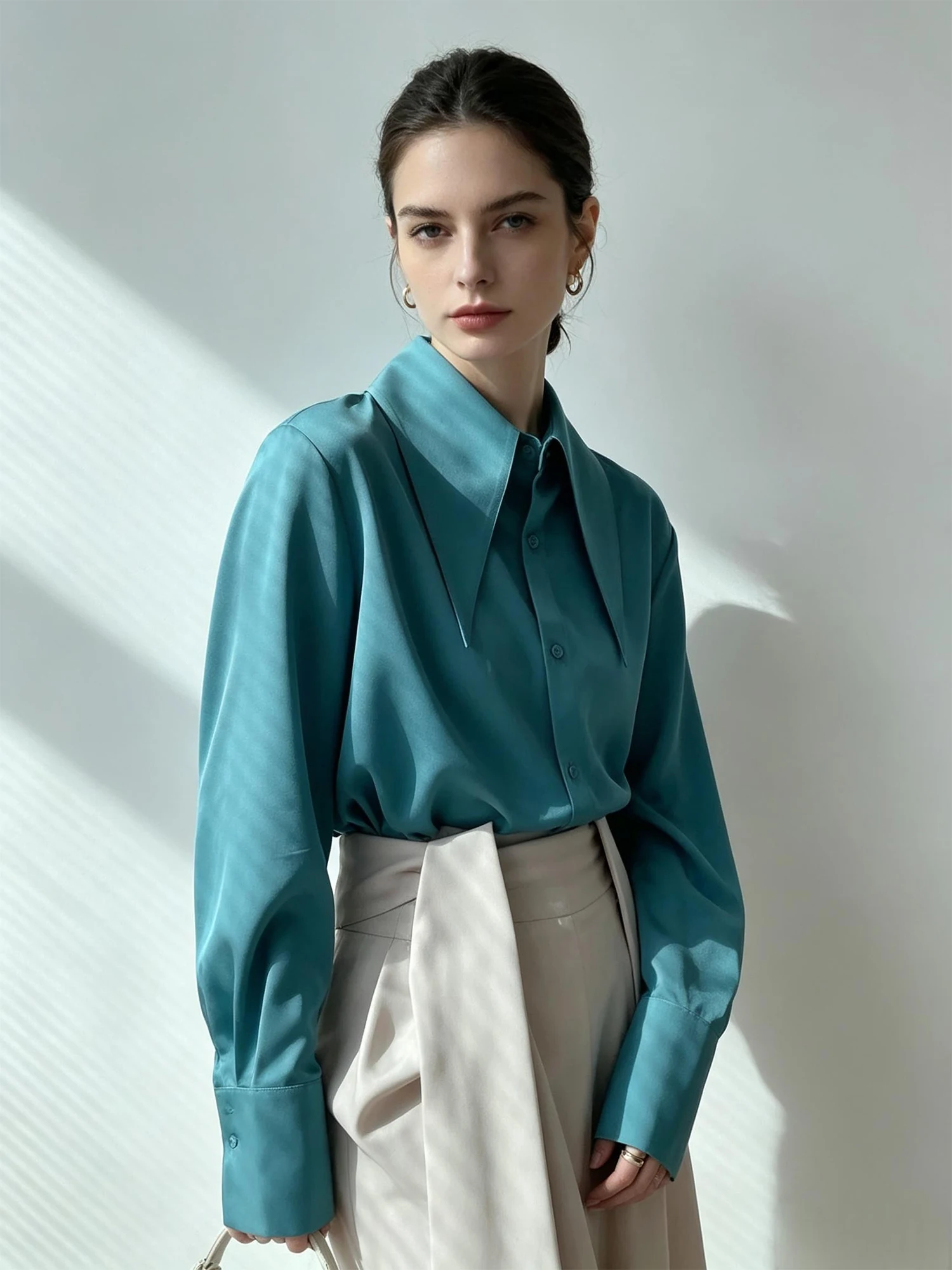 Women's French Style Blue Blouses and Shirts Y2k Gyaru Vintage Elegant Fashion Loose Shirt Coat for Women Spring Autumn Winter