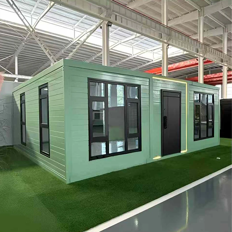 China Supplier 40ft Prefabricated Expandable Container House 4 Bedroom Luxury Folding Villa Modern Light Steel Frame for Holiday