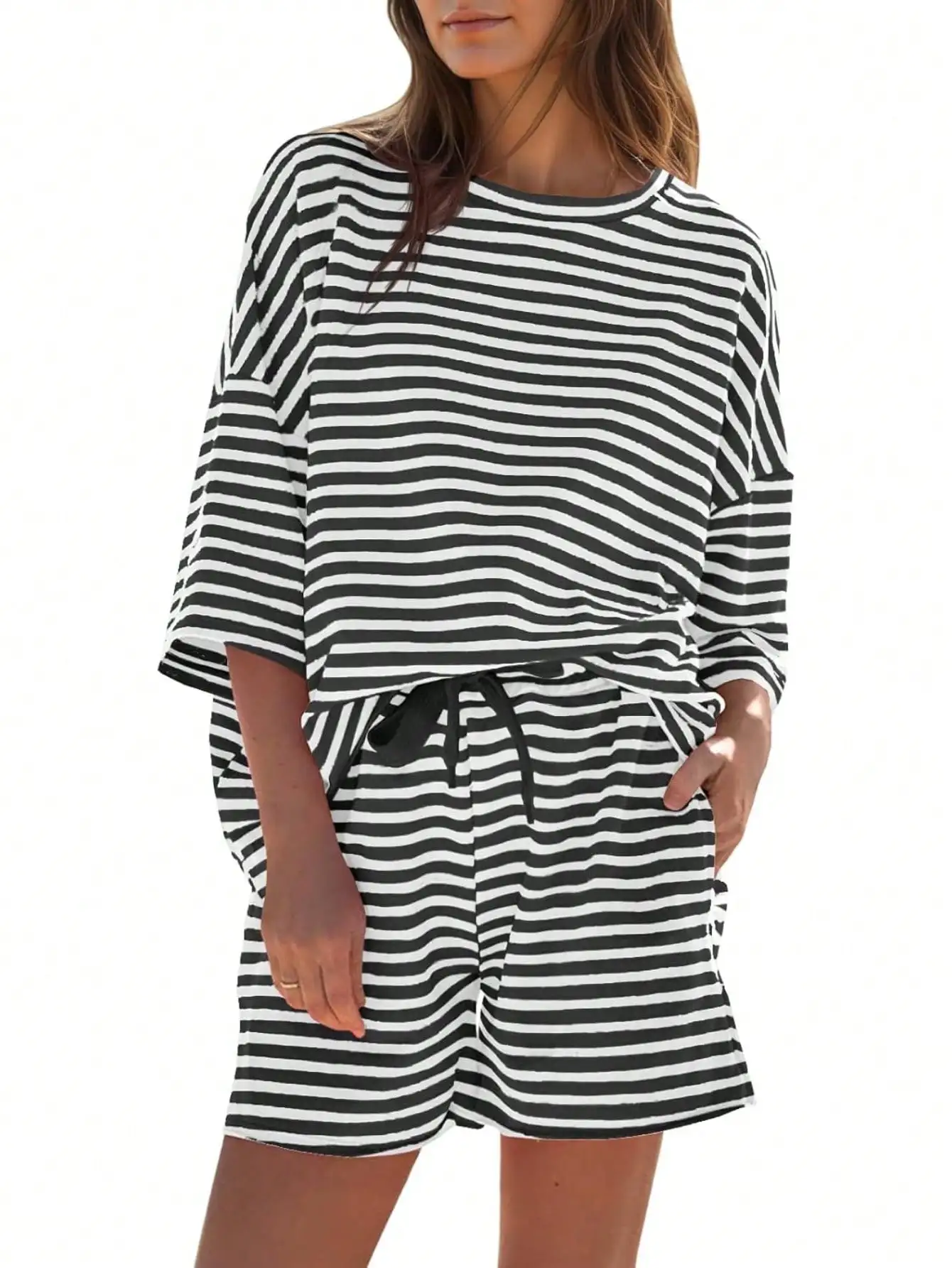 

Женский полосатый спортивный костюм из двух предметов, спортивный костюм с рукавами 3/4, большие топы, шорты с высокой талией, повседневный уютный полосатый комплект для отдыха