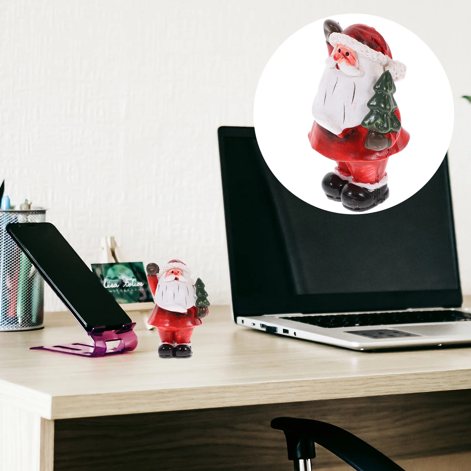 

1Pcs Christmas Santa Decoration Resin Craft Miniature Ornament for Tabletop Home Holiday Display Xmas Scene Collector Art