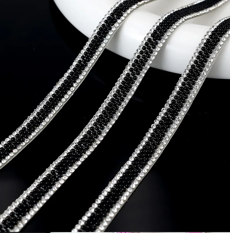 10 Yard Strassbänder Glitzer Kristall Diamant DIY Handwerk Selbstklebende Perlenrolle Hochzeit Party Festival Geschenk Dekoration – Detail 4