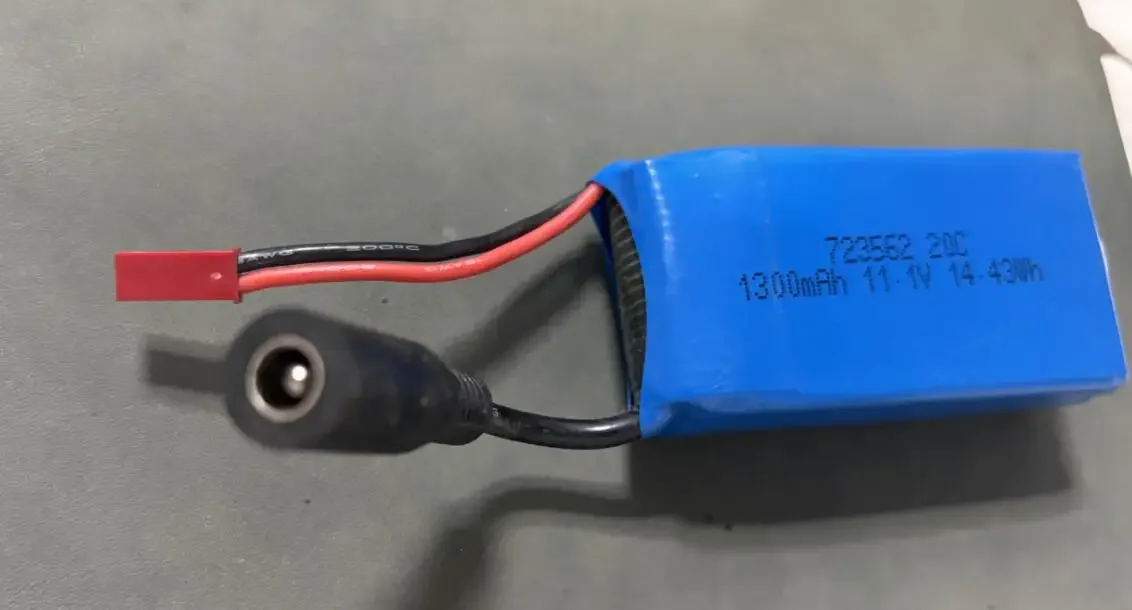 12V/11.1V 3S 1300mAh Li-po Rechargeable Battery With 5.5X2.5 Female DC Jack for SKYZONE Fatshark aomway Goggles